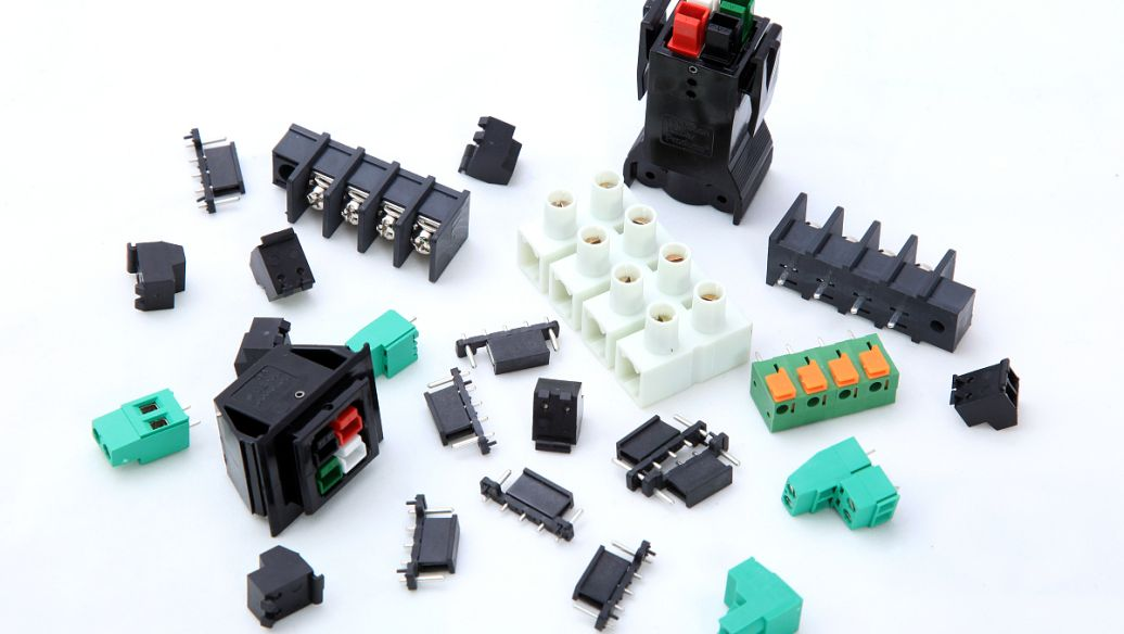 Circuit protection switches for various purposes