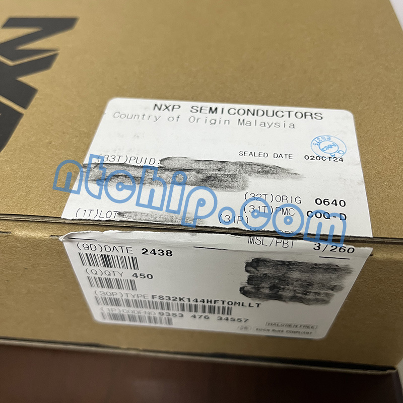 NXP Semiconductors FS32K144HFT0MLLT box's label NXP Semiconductors FS32K144HFT0MLLT box's label
